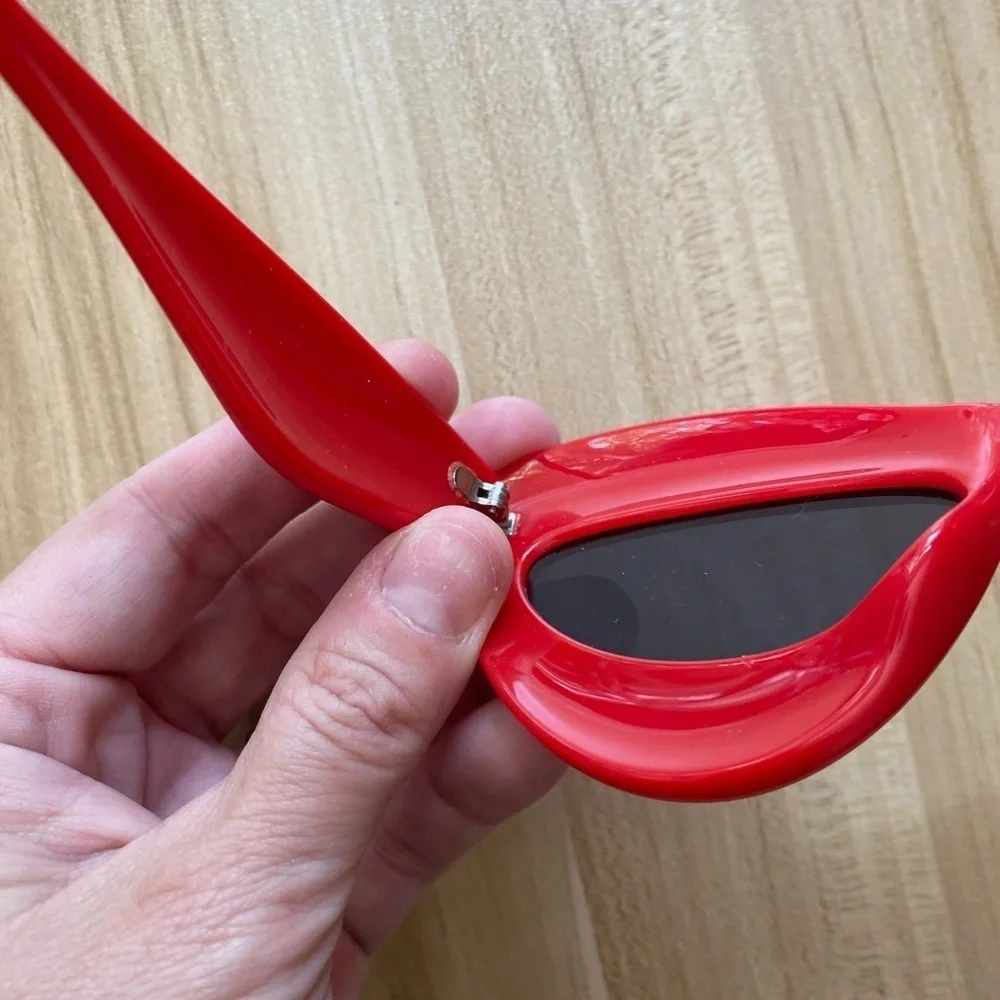 Retro Inflated Cat Eye Sunglasses for Women Men Sexy Lip Chunky Glasses Red